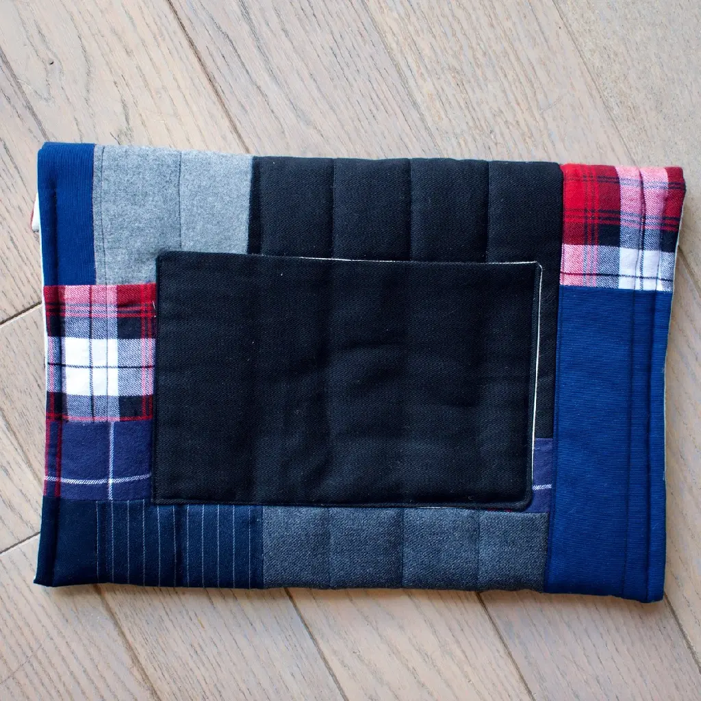 pochette_cambo_13"_patchwork_bleu_2.webp